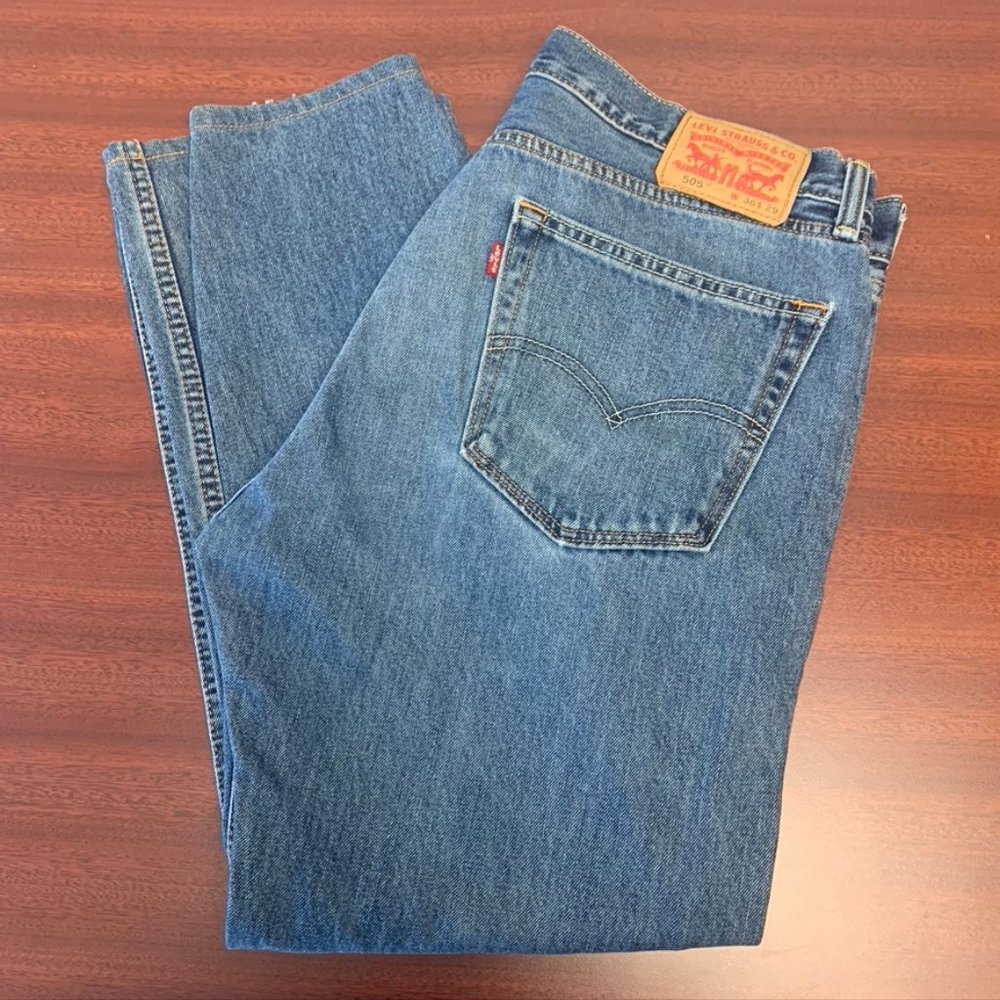 Men's 505 Levi's Mom Jeans